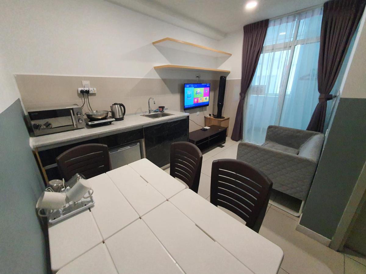 קוטה קינבלו Lts Homestay At Sutera Avenue מראה חיצוני תמונה